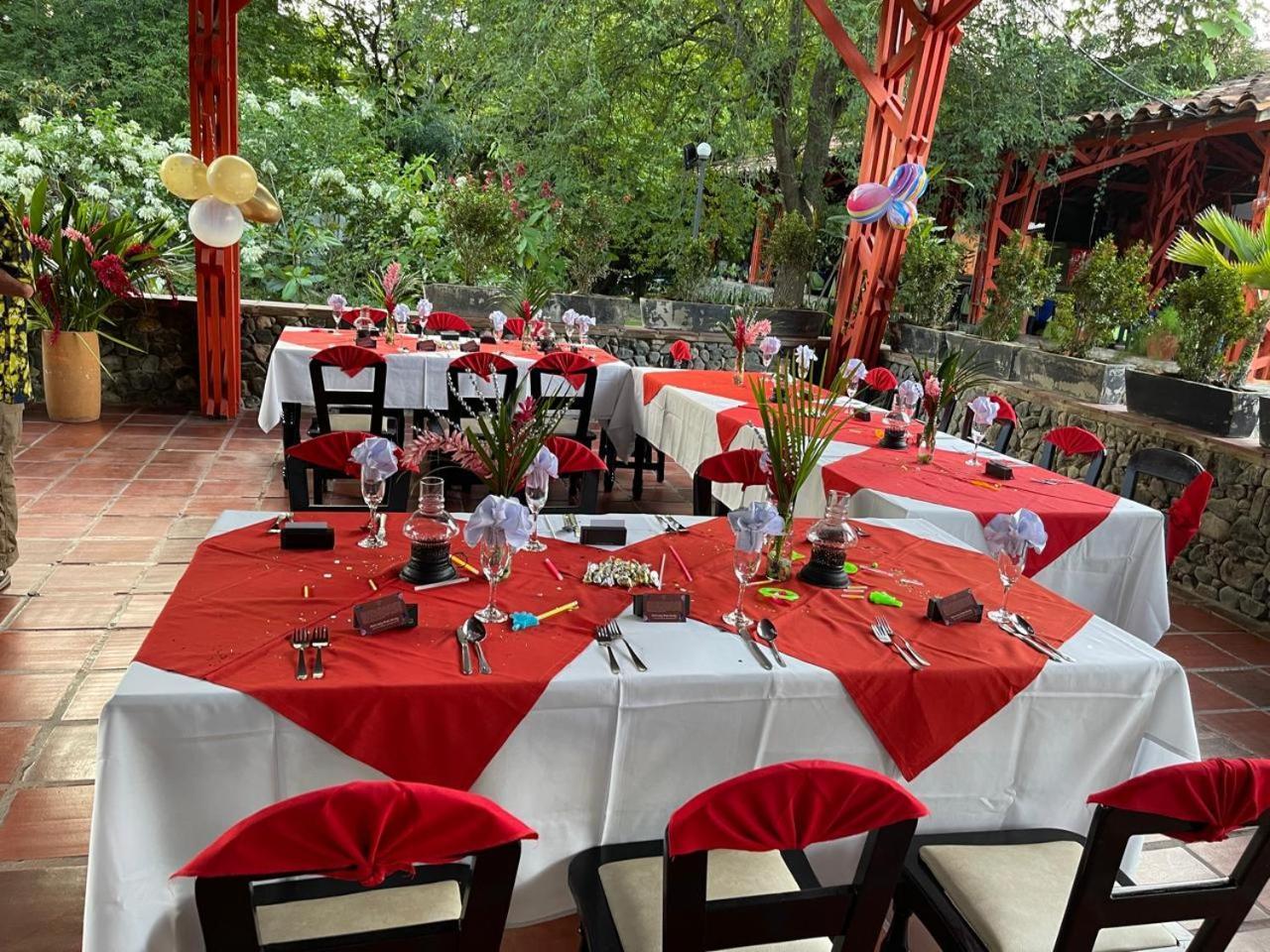 Hosteria Real Hotel Санта Фе де Антиокия Екстериор снимка